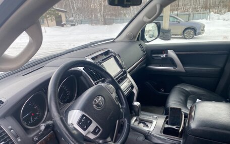 Toyota Land Cruiser 200, 2014 год, 4 150 000 рублей, 8 фотография