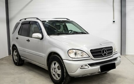 Mercedes-Benz M-Класс, 2002 год, 930 800 рублей, 3 фотография
