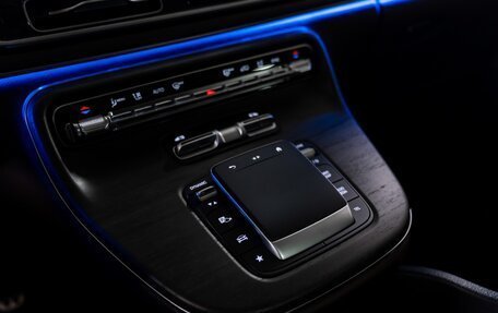 Mercedes-Benz V-Класс, 2025 год, 12 000 000 рублей, 16 фотография