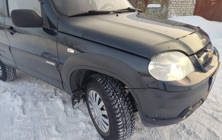Chevrolet Niva I рестайлинг, 2011 год, 490 000 рублей, 3 фотография
