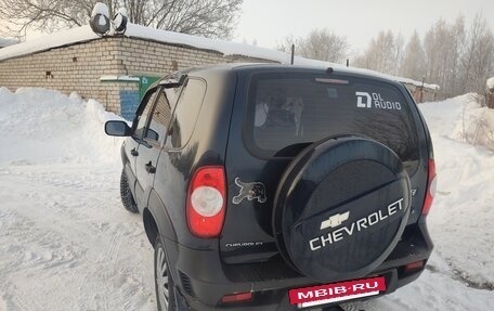 Chevrolet Niva I рестайлинг, 2011 год, 490 000 рублей, 6 фотография