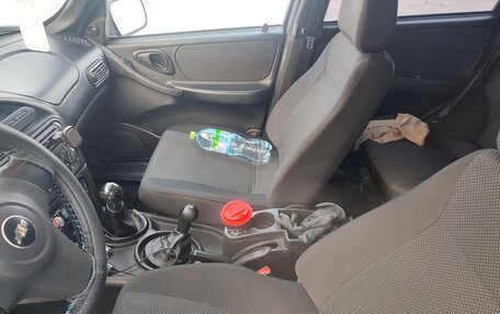 Chevrolet Niva I рестайлинг, 2011 год, 490 000 рублей, 13 фотография