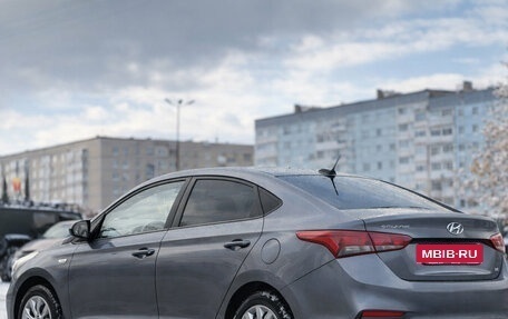 Hyundai Solaris II рестайлинг, 2018 год, 1 079 000 рублей, 7 фотография