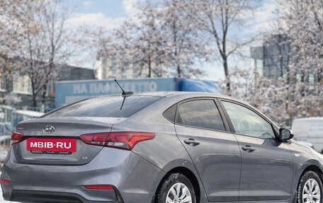 Hyundai Solaris II рестайлинг, 2018 год, 1 079 000 рублей, 5 фотография