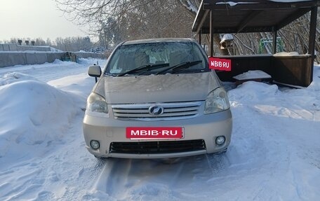 Toyota Raum II, 2004 год, 430 000 рублей, 5 фотография