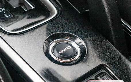 Mitsubishi Outlander III рестайлинг 3, 2018 год, 2 090 000 рублей, 18 фотография