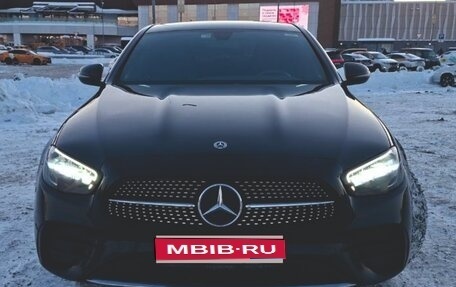 Mercedes-Benz E-Класс, 2021 год, 3 700 000 рублей, 1 фотография