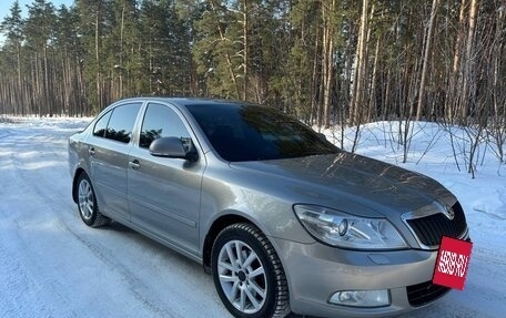 Skoda Octavia, 2011 год, 830 000 рублей, 3 фотография