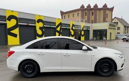 Chevrolet Cruze II, 2011 год, 730 000 рублей, 7 фотография