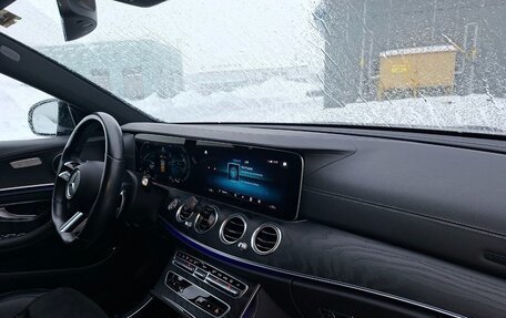 Mercedes-Benz E-Класс, 2021 год, 3 700 000 рублей, 8 фотография