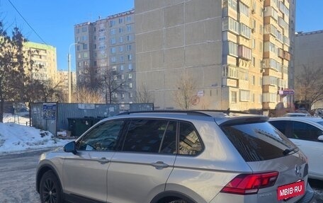 Volkswagen Tiguan II, 2020 год, 2 740 000 рублей, 3 фотография