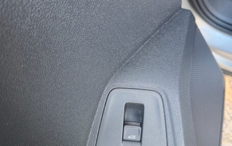 Volkswagen Tiguan II, 2020 год, 2 740 000 рублей, 16 фотография