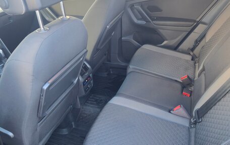 Volkswagen Tiguan II, 2020 год, 2 740 000 рублей, 15 фотография