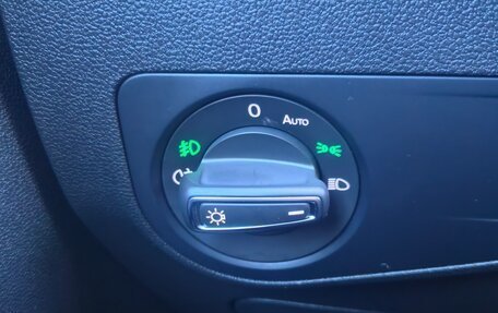 Volkswagen Tiguan II, 2020 год, 2 740 000 рублей, 18 фотография