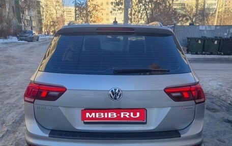 Volkswagen Tiguan II, 2020 год, 2 740 000 рублей, 10 фотография