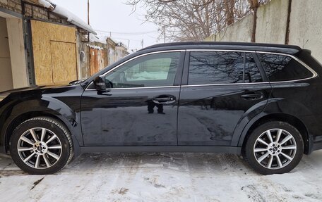 Subaru Outback IV рестайлинг, 2011 год, 2 300 000 рублей, 3 фотография