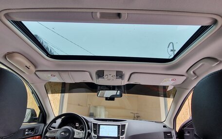 Subaru Outback IV рестайлинг, 2011 год, 2 300 000 рублей, 5 фотография