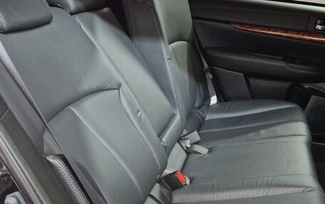 Subaru Outback IV рестайлинг, 2011 год, 2 300 000 рублей, 22 фотография