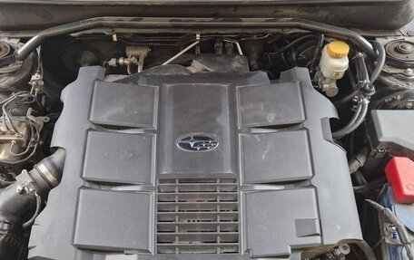 Subaru Outback IV рестайлинг, 2011 год, 2 300 000 рублей, 28 фотография