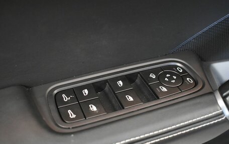 Porsche Cayenne III, 2024 год, 23 900 000 рублей, 18 фотография