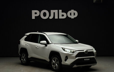 Toyota RAV4, 2021 год, 3 480 000 рублей, 1 фотография