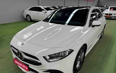 Mercedes-Benz A-Класс, 2023 год, 2 030 000 рублей, 1 фотография