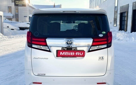 Toyota Alphard III, 2017 год, 3 450 000 рублей, 6 фотография