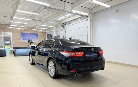 Toyota Camry, 2018 год, 3 299 900 рублей, 4 фотография