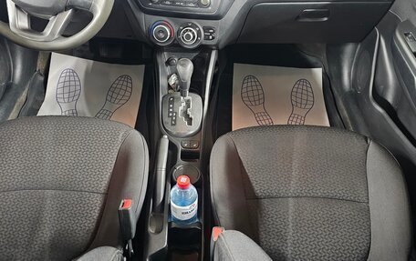 KIA Rio III рестайлинг, 2011 год, 825 000 рублей, 9 фотография