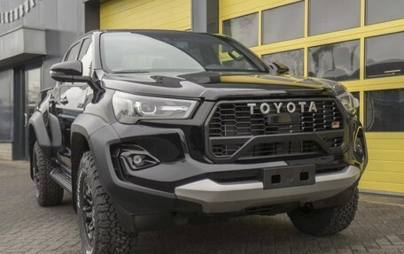 Toyota Hilux VIII, 2025 год, 8 368 800 рублей, 3 фотография