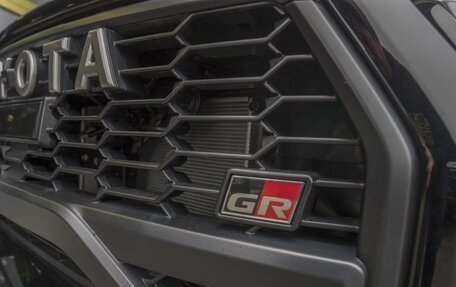 Toyota Hilux VIII, 2025 год, 8 368 800 рублей, 11 фотография