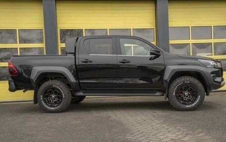 Toyota Hilux VIII, 2025 год, 8 368 800 рублей, 12 фотография