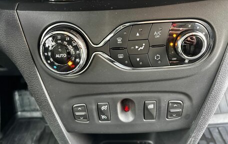 Renault Sandero II рестайлинг, 2019 год, 1 248 000 рублей, 13 фотография