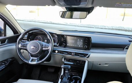 KIA K5, 2020 год, 2 700 000 рублей, 15 фотография