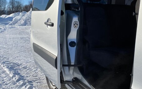 Peugeot Partner II рестайлинг 2, 2021 год, 1 890 000 рублей, 23 фотография
