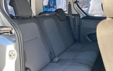 Peugeot Partner II рестайлинг 2, 2021 год, 1 890 000 рублей, 19 фотография