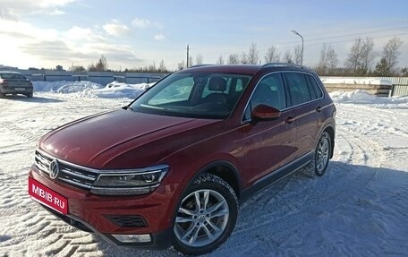 Volkswagen Tiguan II, 2017 год, 2 300 000 рублей, 2 фотография