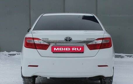 Toyota Camry, 2014 год, 1 630 000 рублей, 7 фотография