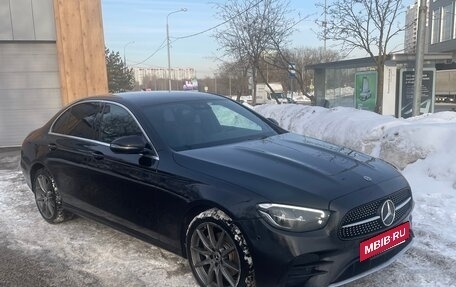 Mercedes-Benz E-Класс, 2021 год, 3 100 000 рублей, 2 фотография