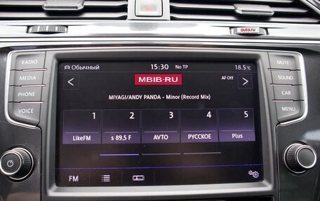 Volkswagen Tiguan II, 2017 год, 2 300 000 рублей, 6 фотография