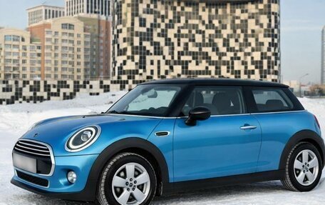 MINI Hatch, 2019 год, 2 150 000 рублей, 2 фотография