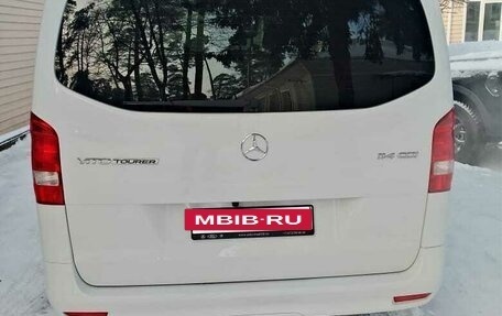 Mercedes-Benz Vito, 2022 год, 5 700 000 рублей, 4 фотография