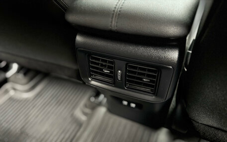 Toyota RAV4, 2021 год, 3 480 000 рублей, 21 фотография