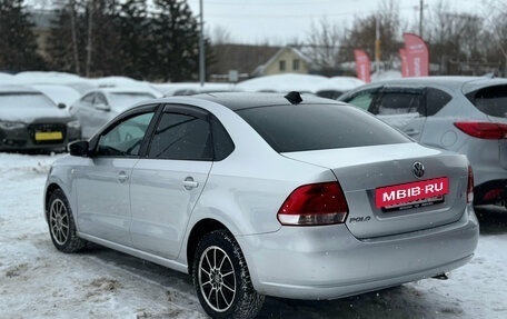 Volkswagen Polo VI (EU Market), 2012 год, 750 000 рублей, 6 фотография