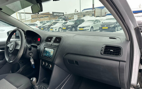 Volkswagen Polo VI (EU Market), 2012 год, 750 000 рублей, 21 фотография