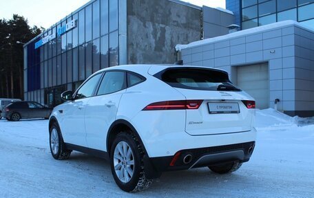 Jaguar E-Pace, 2020 год, 3 000 000 рублей, 8 фотография