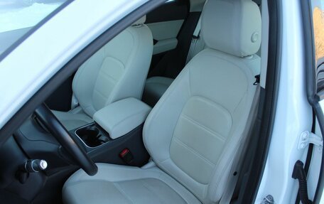 Jaguar E-Pace, 2020 год, 3 000 000 рублей, 10 фотография