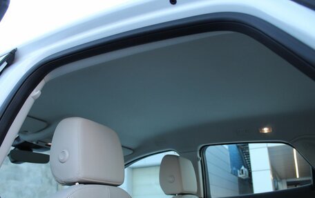 Jaguar E-Pace, 2020 год, 3 000 000 рублей, 24 фотография