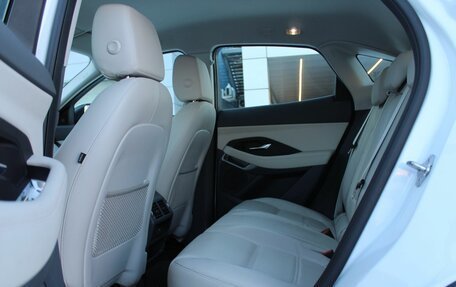 Jaguar E-Pace, 2020 год, 3 000 000 рублей, 23 фотография