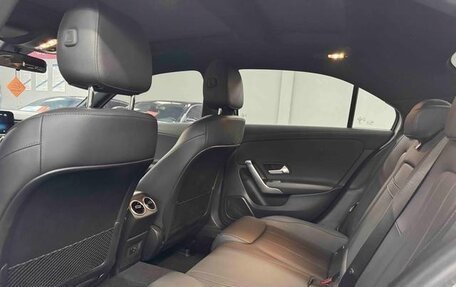 Mercedes-Benz A-Класс, 2023 год, 2 030 000 рублей, 8 фотография